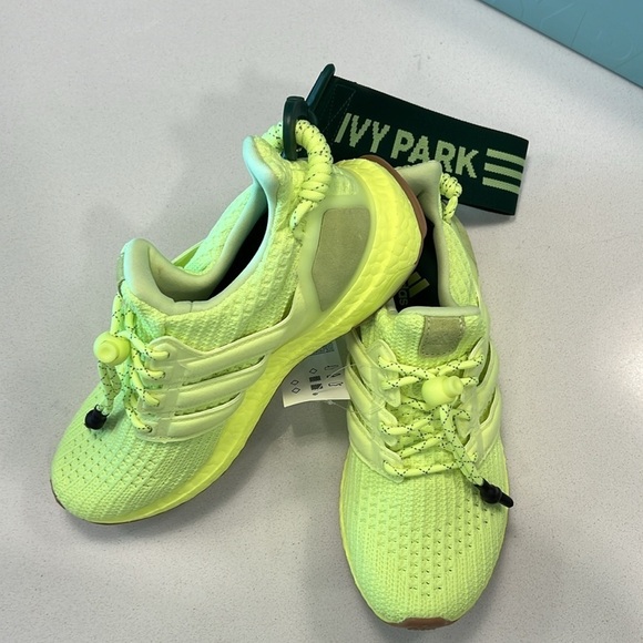 Adidas x Ivy Park Ultra Boost Hi Res Yellow - Picture 6 of 13